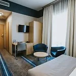 Park Business & 4*