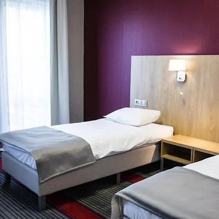 Otel Park Business &