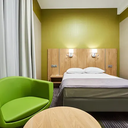 Otel Park Business & 4*